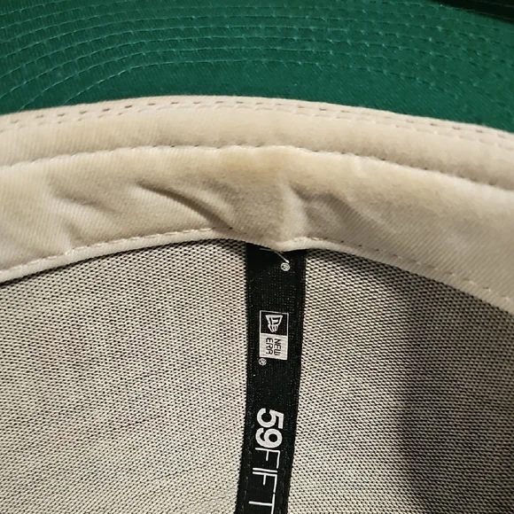 New Era Gray and Red Philadelphia Phillies Hat - Picture 6 of 7